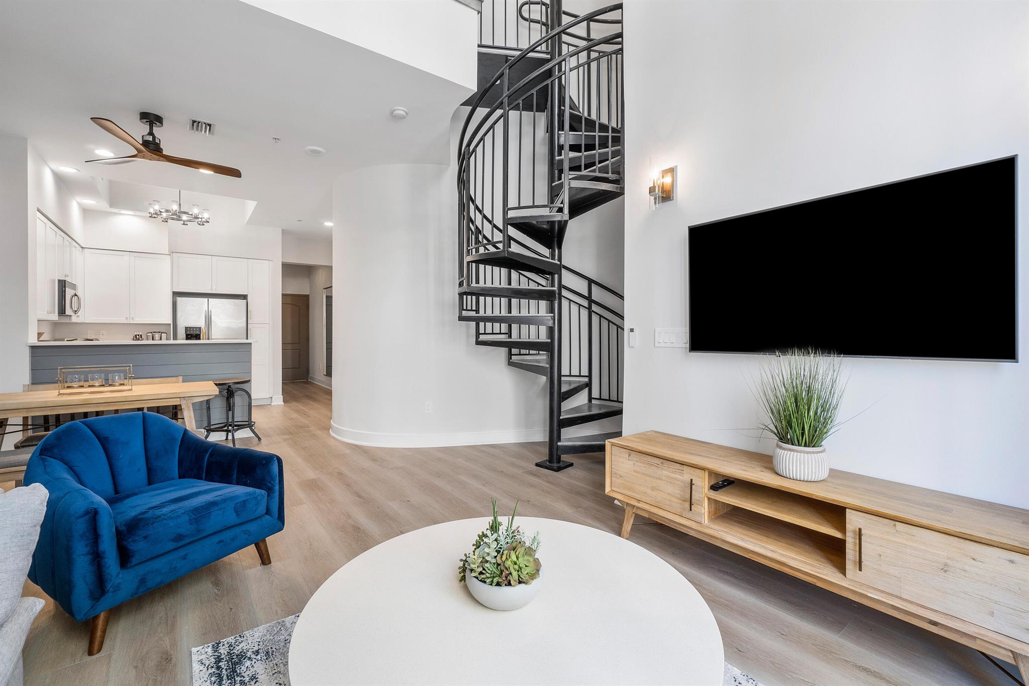This is a stunning fully renovated 1 bedroom, 1.5 bathroom, 1,096sqft sophisticated 2-story loft condo. Every detail has been thought of in this show-stopper. Fully furnished turn-key with CB2 design decor that flows beautifully throughout the condo. Primary suite sits on the 2nd floor with double story windows, new spa like bathroom and ultra-large walk-in closet. Parking on same floor in premiere corner spot. Amenities in the building are exceptional. Offering, complimentary valet, full-time front desk service, rooftop pool, summer kitchen with grills, sauna/steam rooms, fitness center, club room and more. Location is in the heart of downtown, minutes to PBI, The Square, Worth Ave and Palm Beaches.