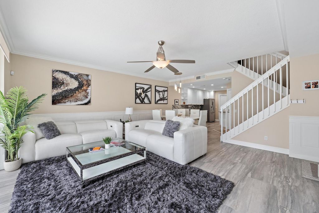 Photo of 158 Santa Barbara Way, Palm Beach Gardens, FL 33410 (MLS # R10979406)