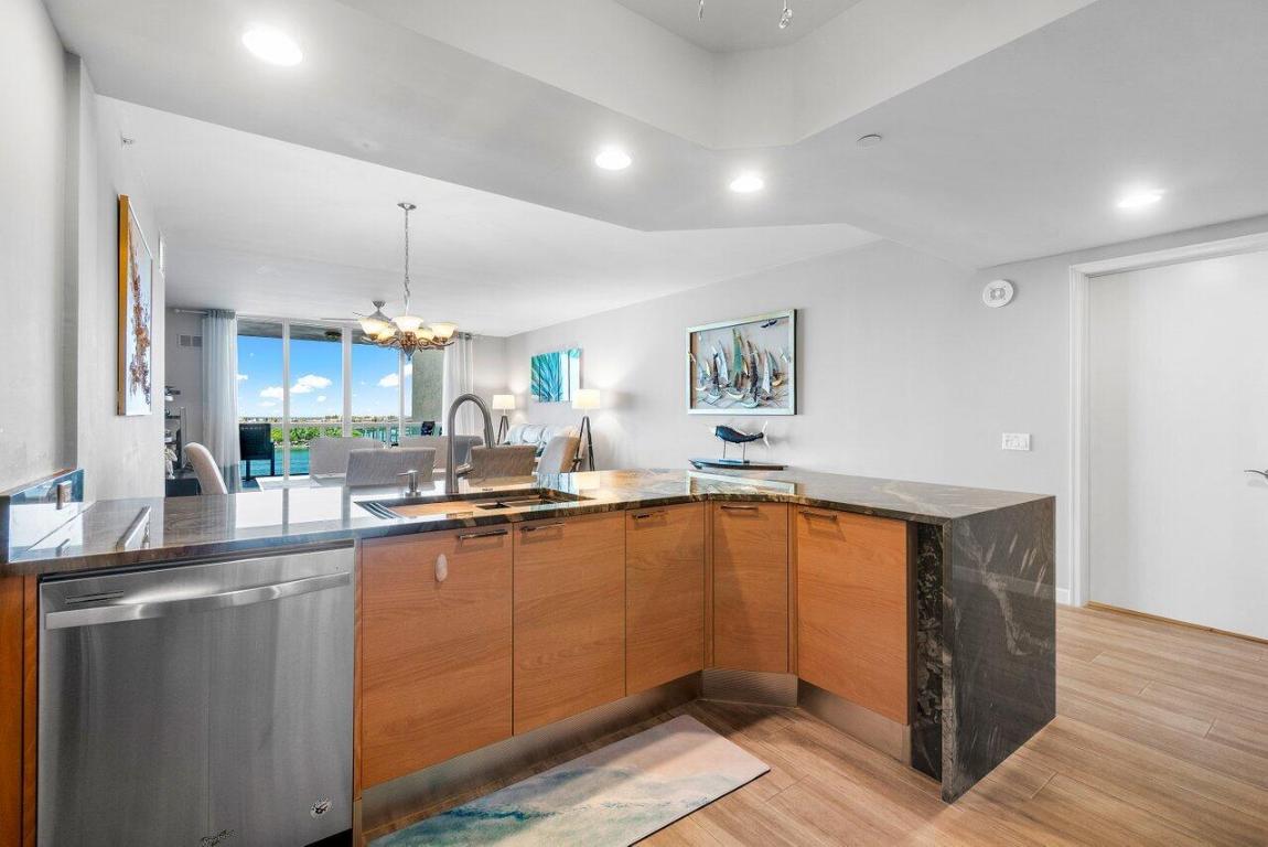 MARINA GRANDE RIVIERA BEACH CONDO - Residential Lease