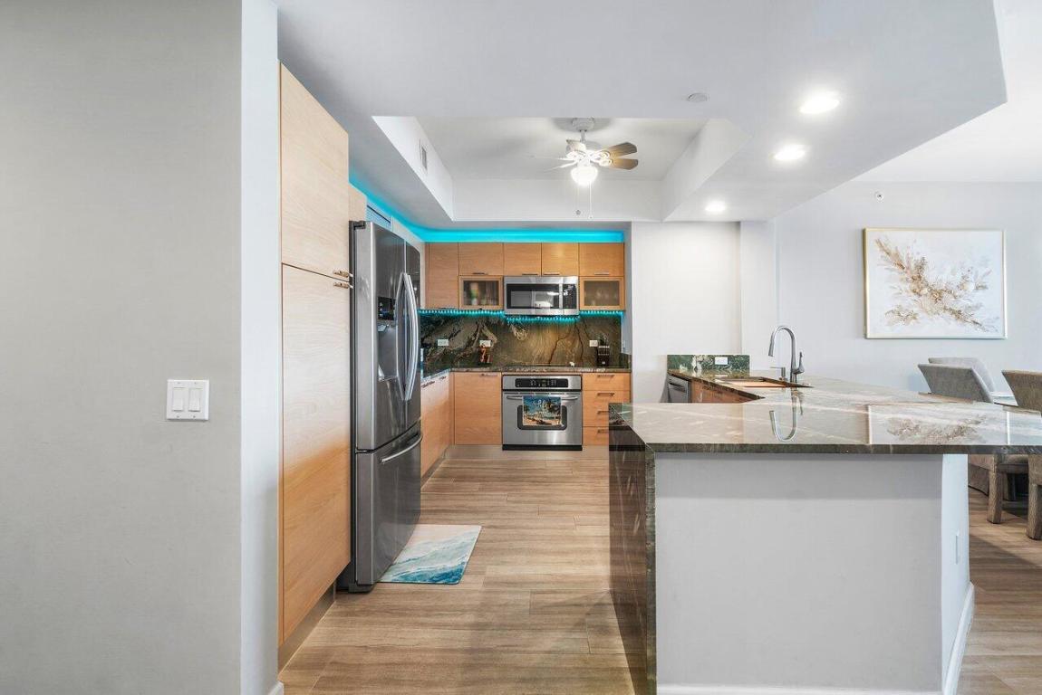 MARINA GRANDE RIVIERA BEACH CONDO - Residential Lease