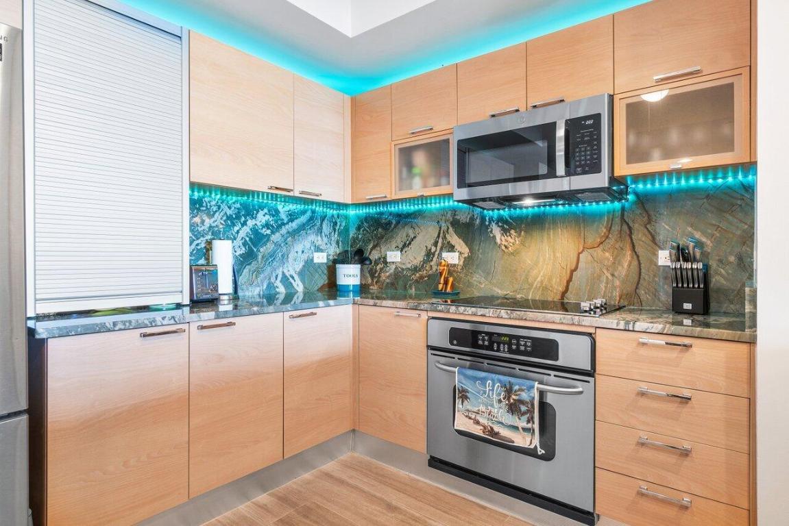 MARINA GRANDE RIVIERA BEACH CONDO - Residential Lease