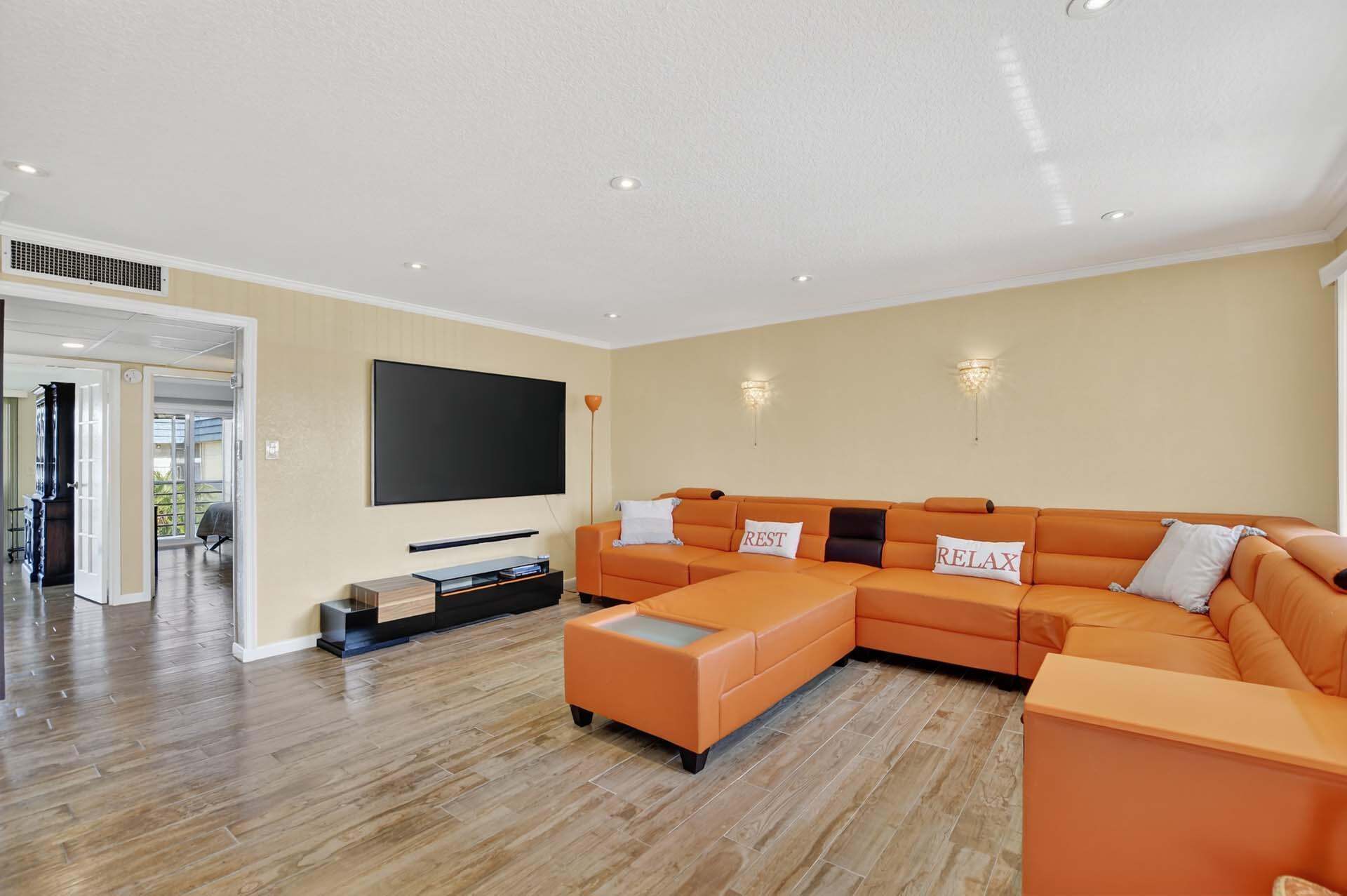 KINGS POINT BRITTANY CONDOS - Residential Lease