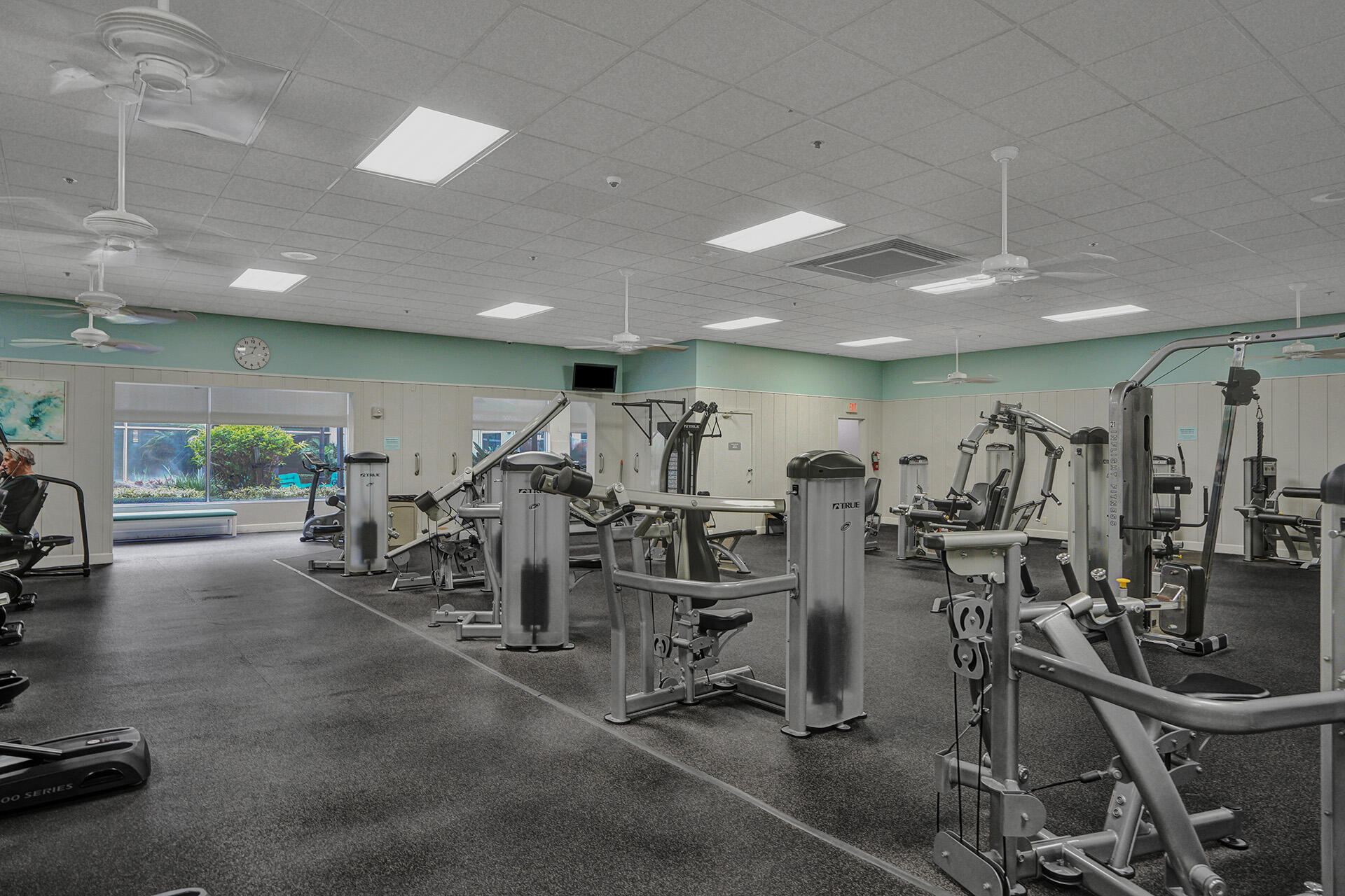 KINGS POINT BRITTANY CONDOS - Residential Lease