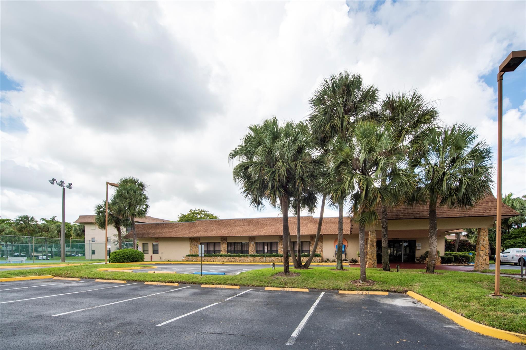LAKES OF CARRIAGE HILLS - Residential