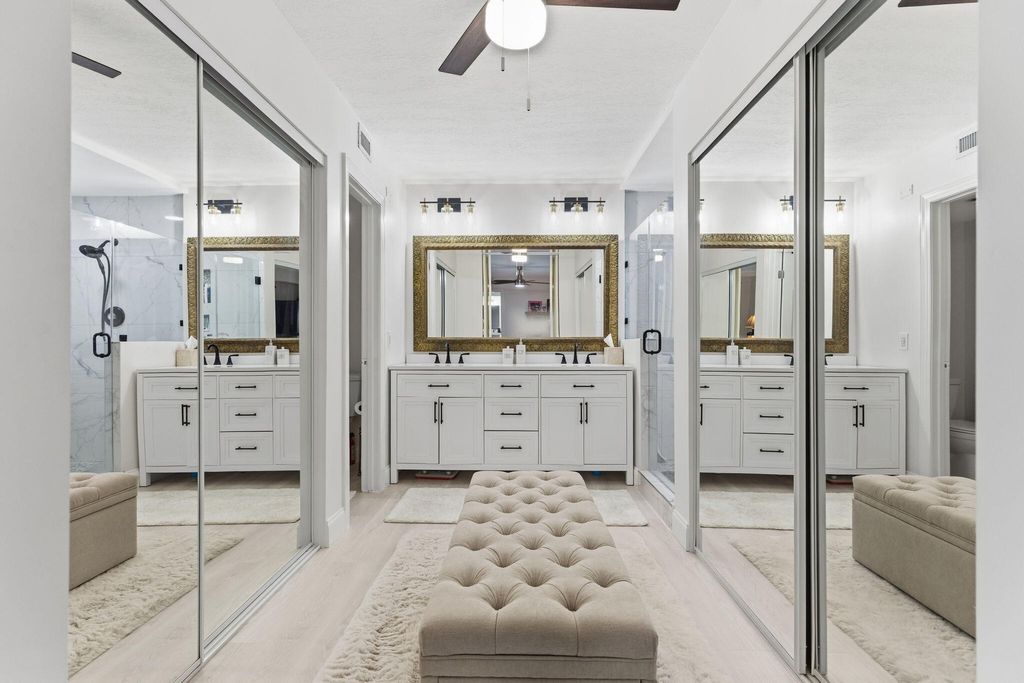 Photo of 1807 18th Lane, Palm Beach Gardens, FL 33418 (MLS # B26010742)