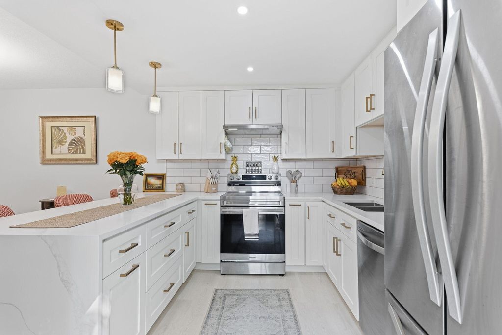 Photo of 1807 18th Lane, Palm Beach Gardens, FL 33418 (MLS # B26010742)