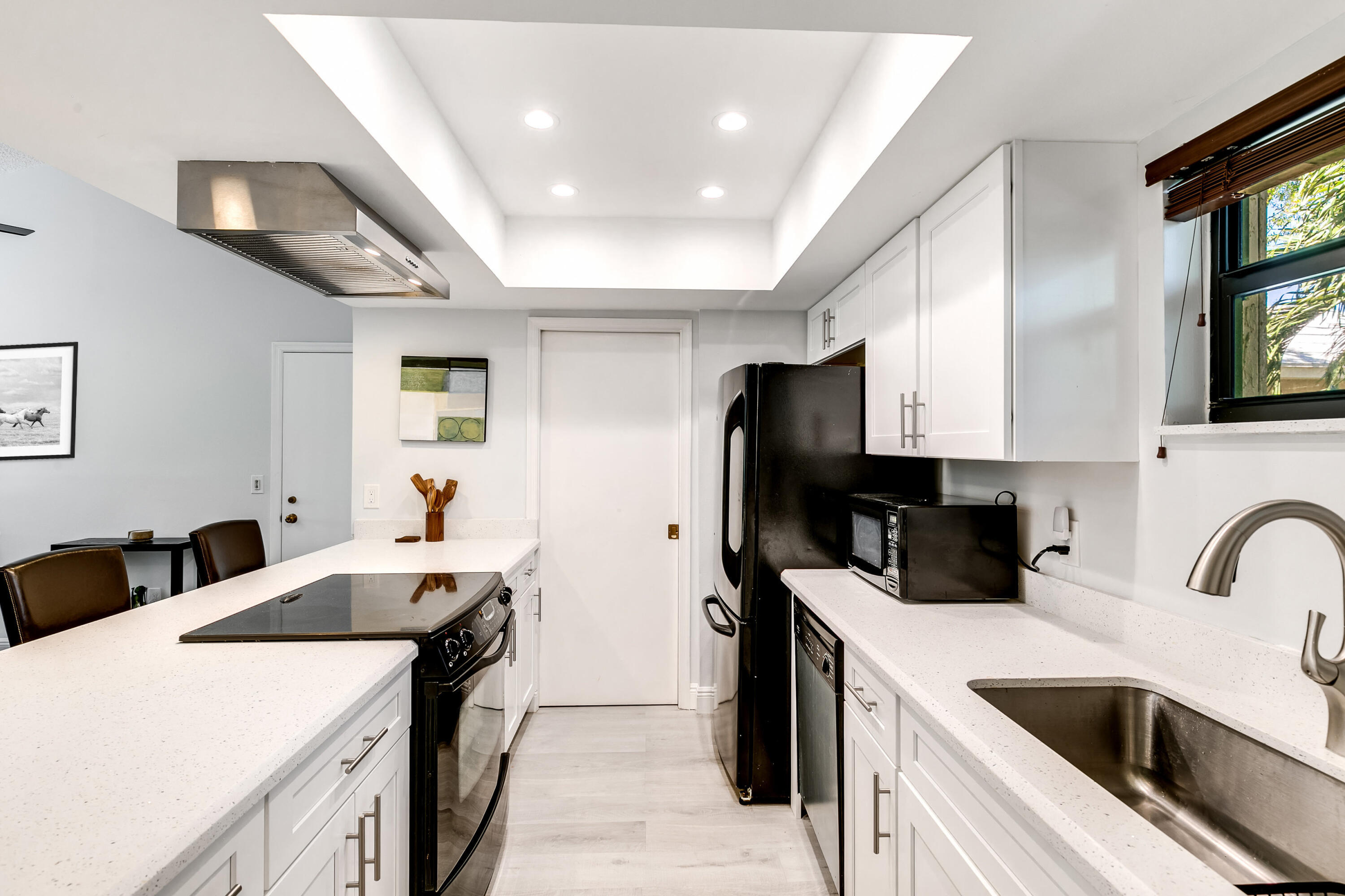 TENNIS LODGES 1 CONDO - Residential Lease