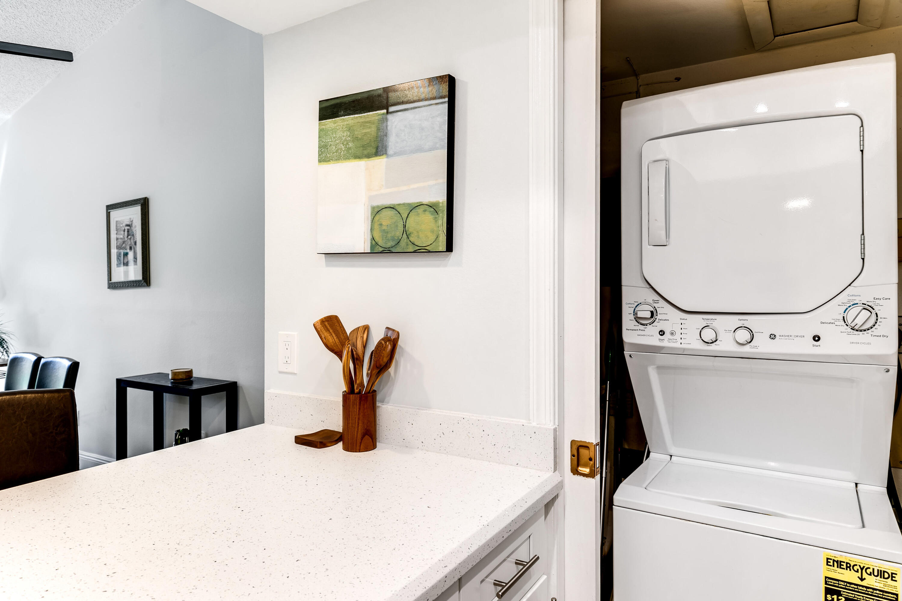 TENNIS LODGES 1 CONDO - Residential Lease