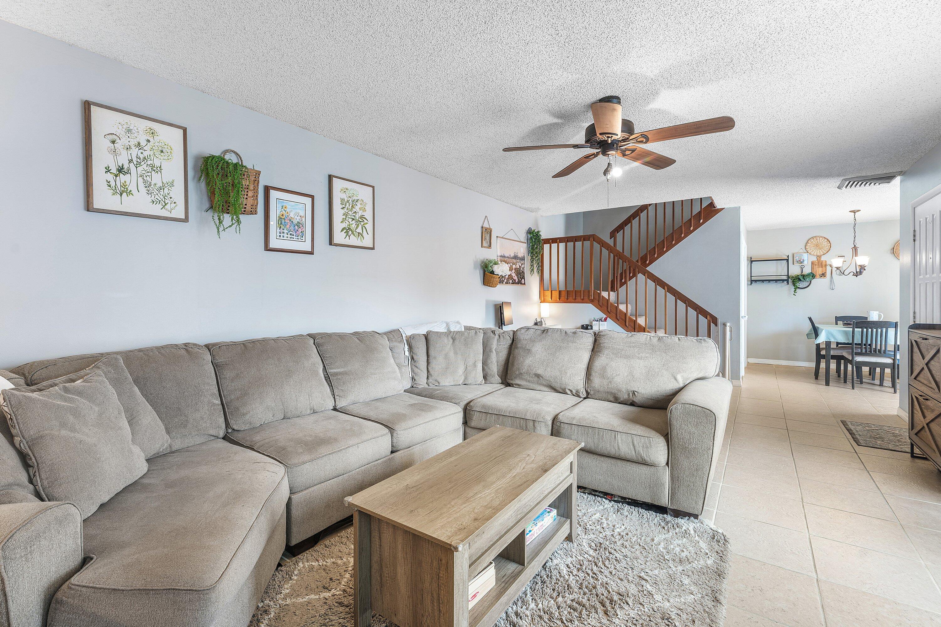 VILLAGE OF SANDALWOOD LAKES 2 - Residential