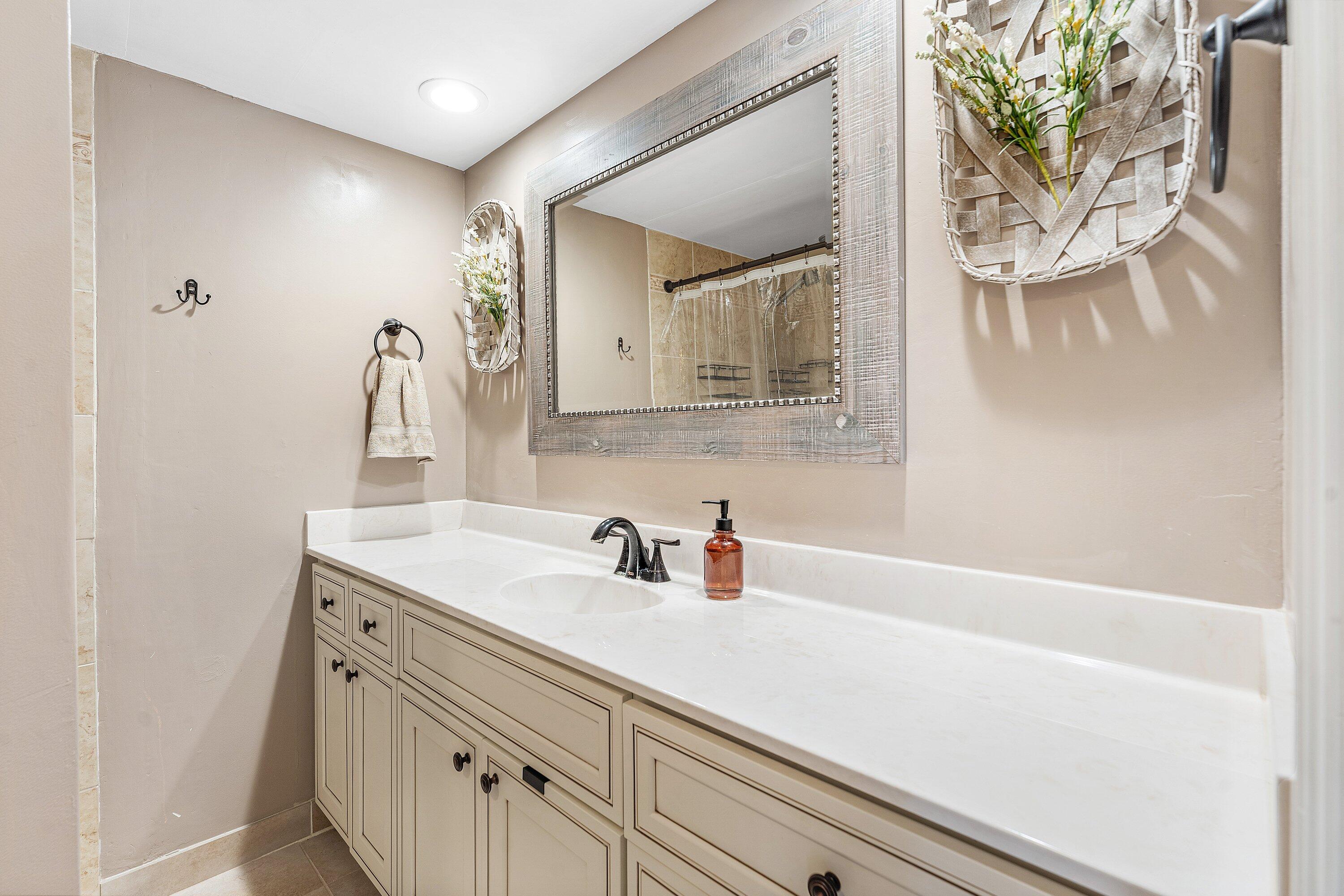 VILLAGE OF SANDALWOOD LAKES 2 - Residential