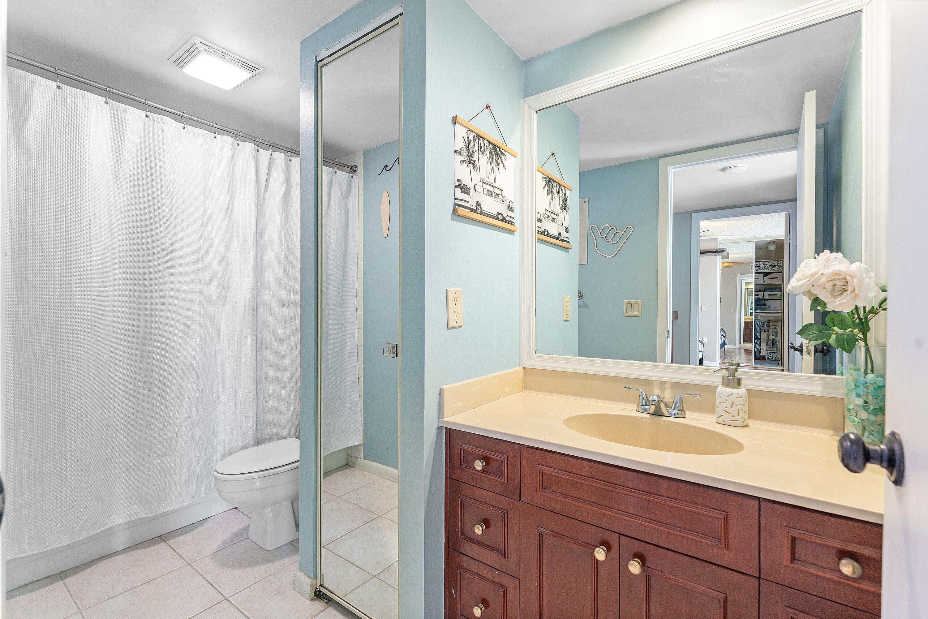 VILLAGE OF SANDALWOOD LAKES 2 - Residential