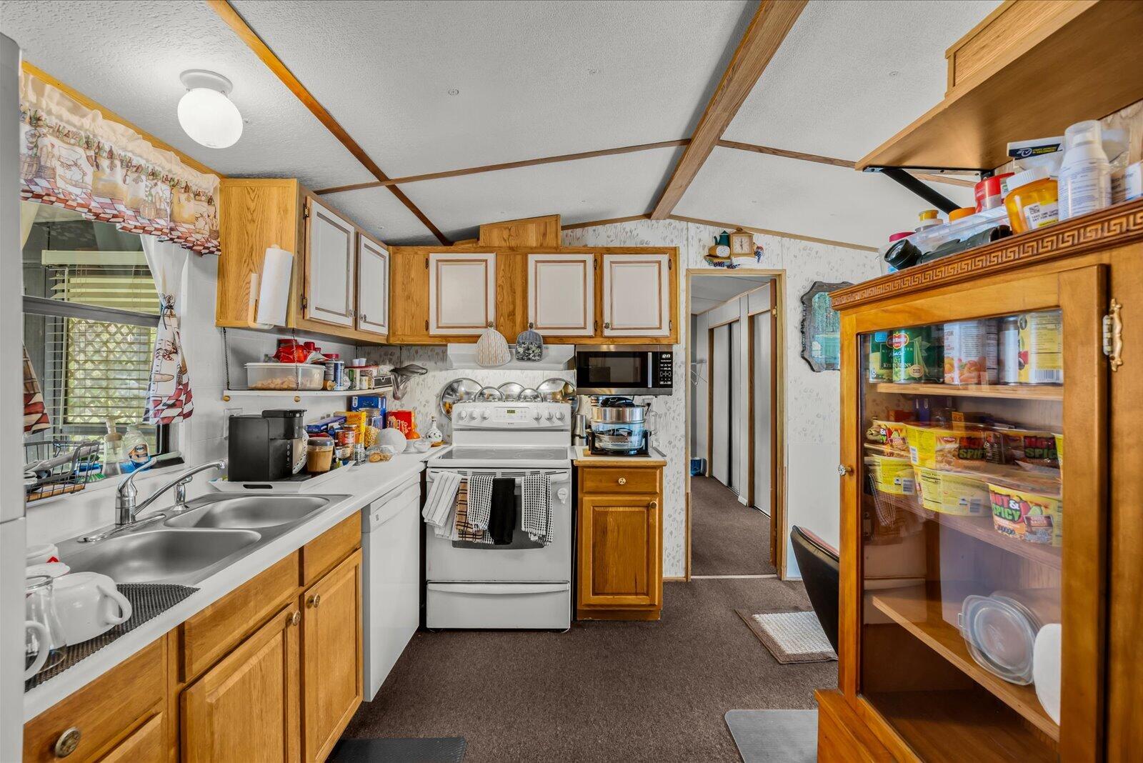 Sandhill Shores - Residential