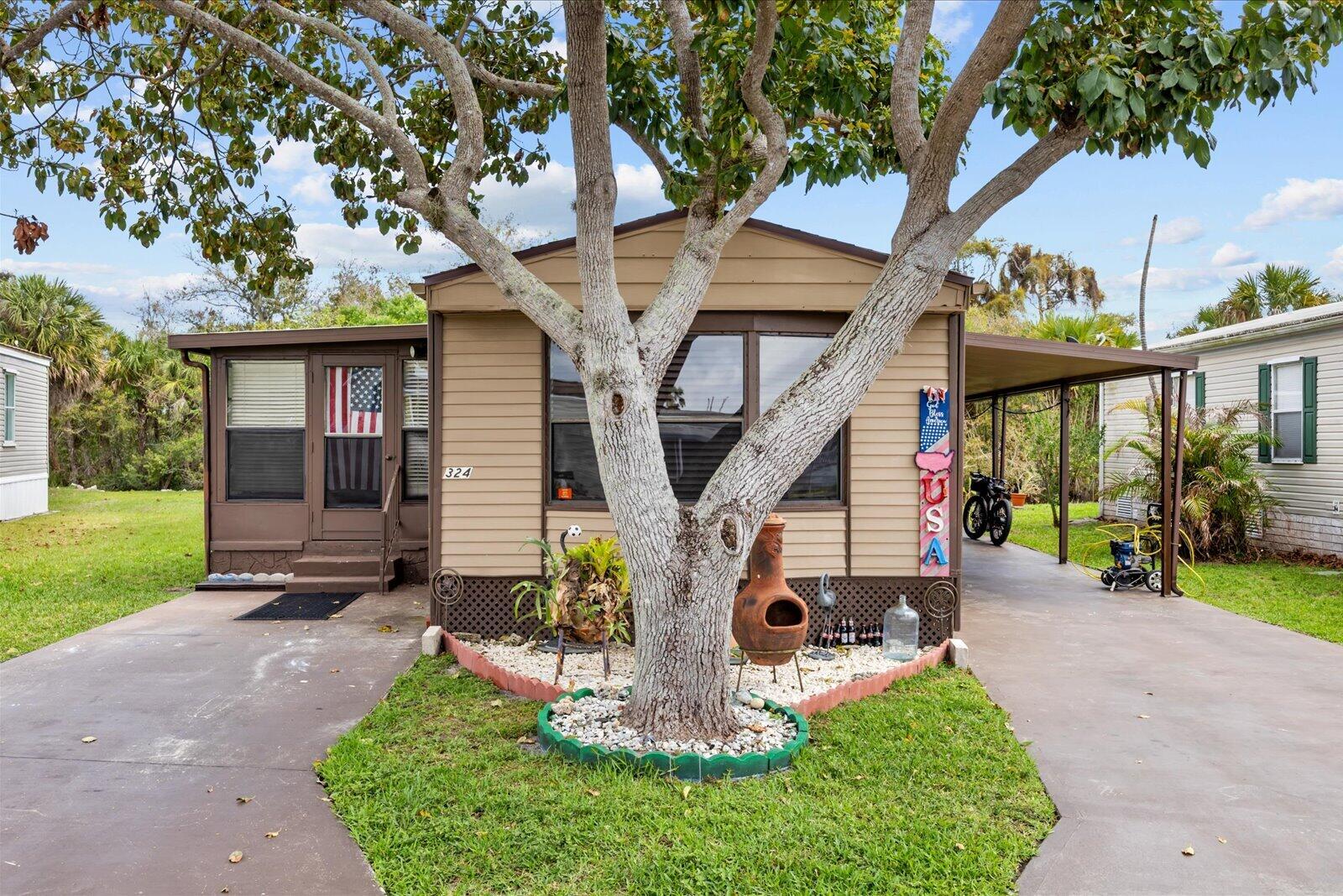 324 Mockingbird Avenue