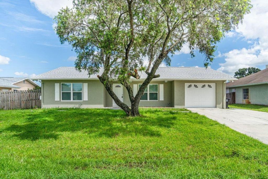 Photo of 741 SW Byron Street, Port Saint Lucie, FL 34983 (MLS # R11025675)