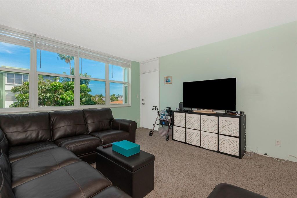 Photo of 2751 Taft Street #305, Hollywood, FL 33020 (MLS # F10554594)