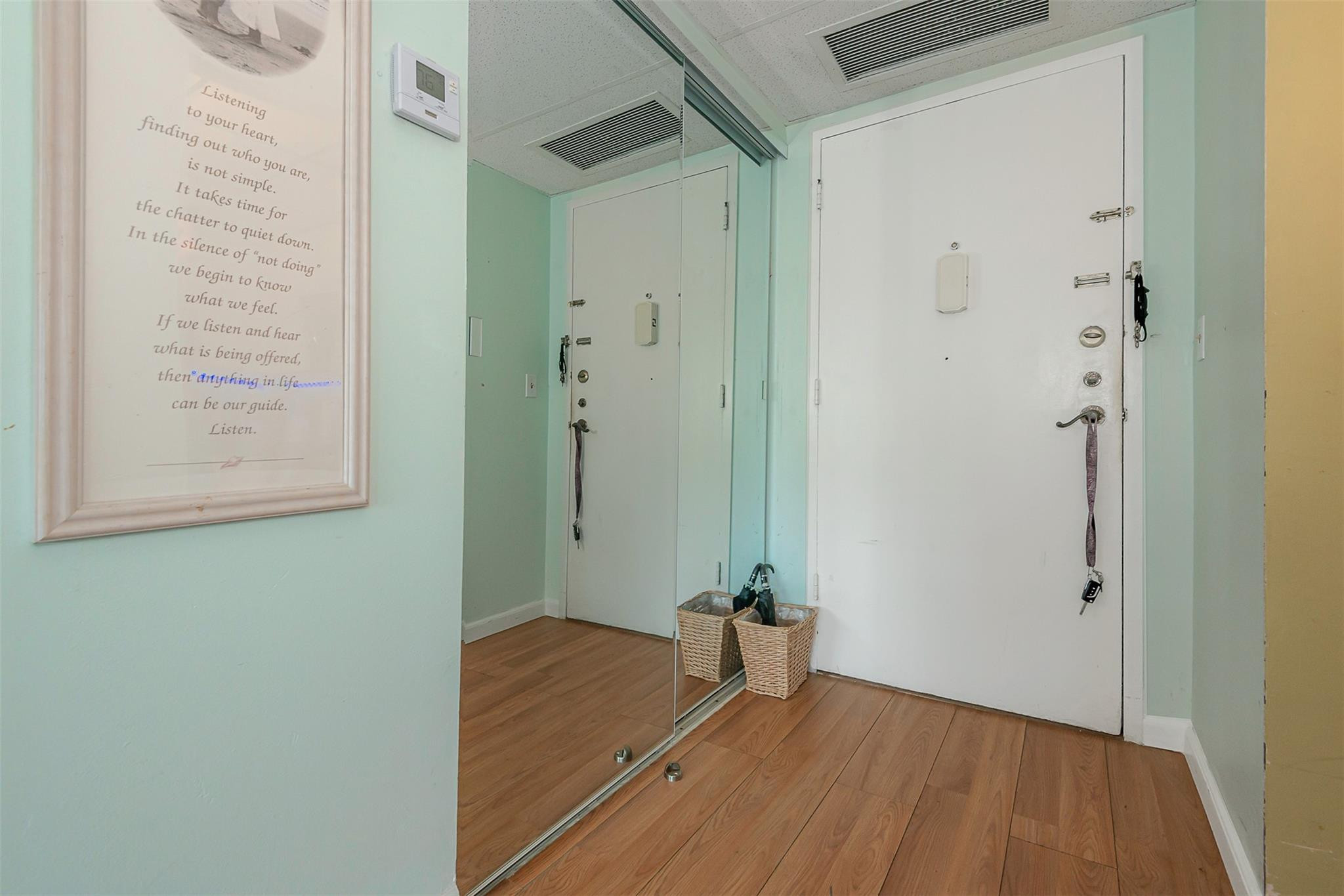 WATERGATE CONDOMINIUM - Residential