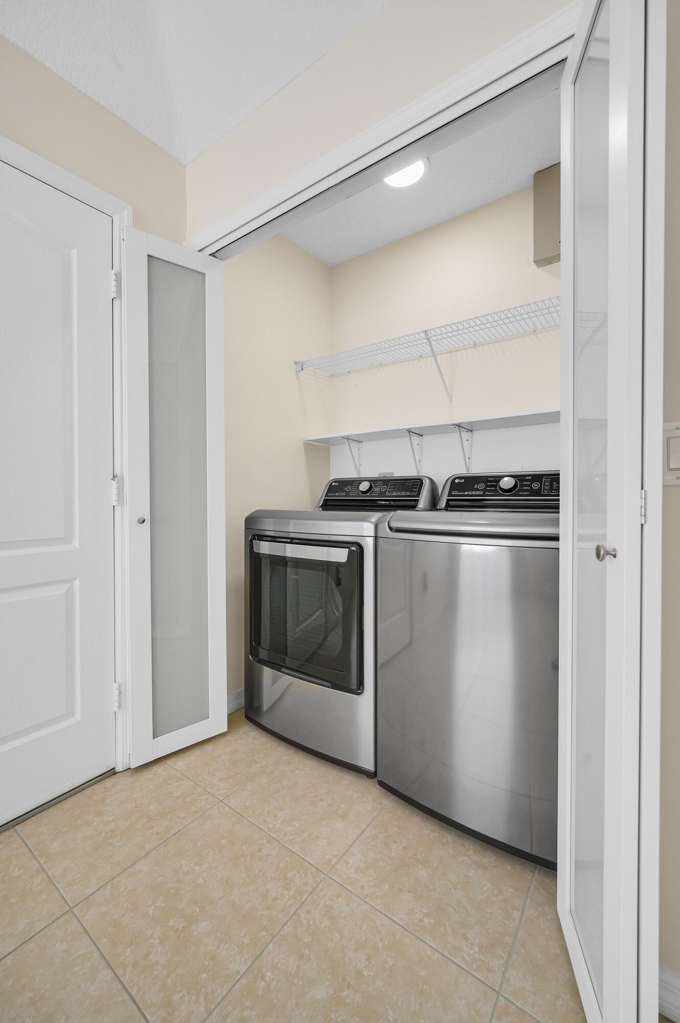 PORT ST LUCIE SECTION 33 - Residential Lease