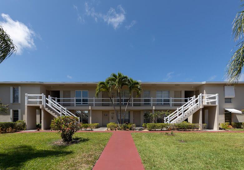 View Boynton Beach, FL 33435 condo