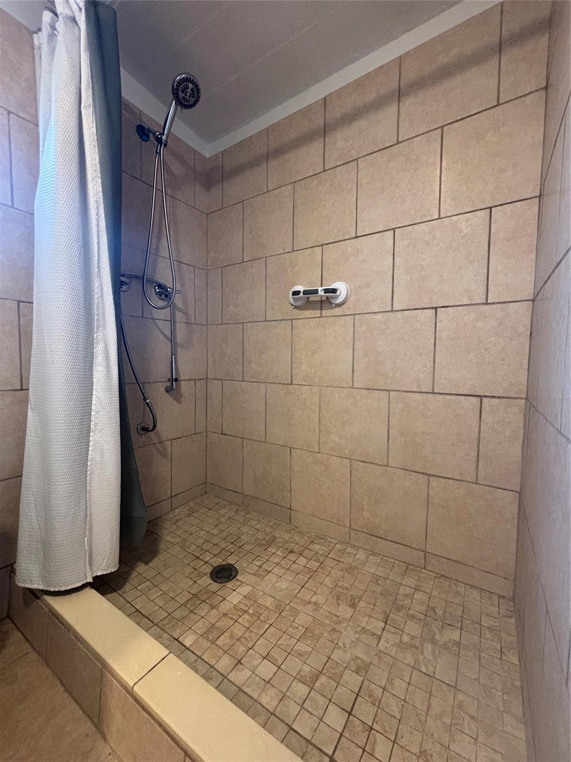 Playland Estates Sec 1 34 - Residential