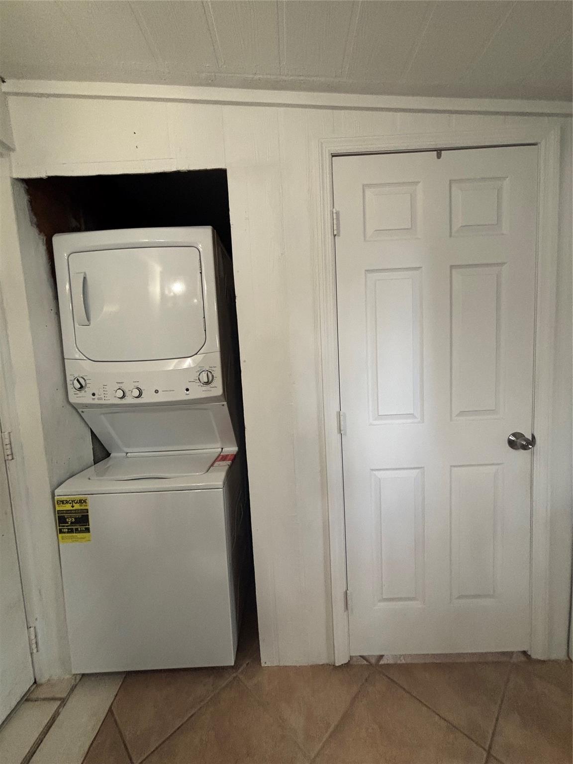 Playland Estates Sec 1 34 - Residential