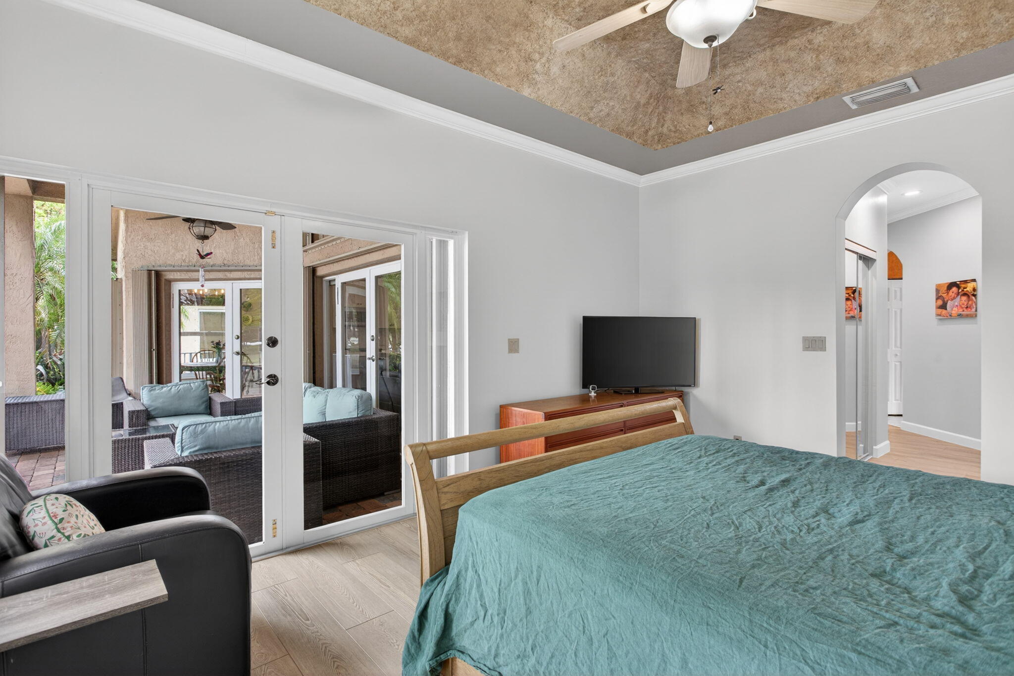 PARKLAND ISLES - Residential