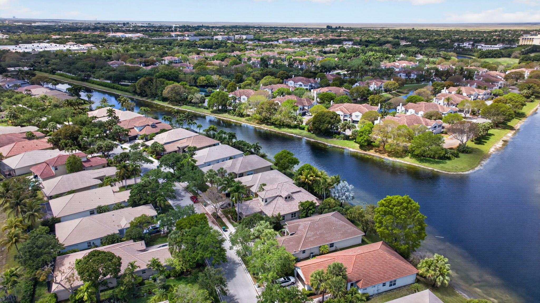 PARKLAND ISLES - Residential