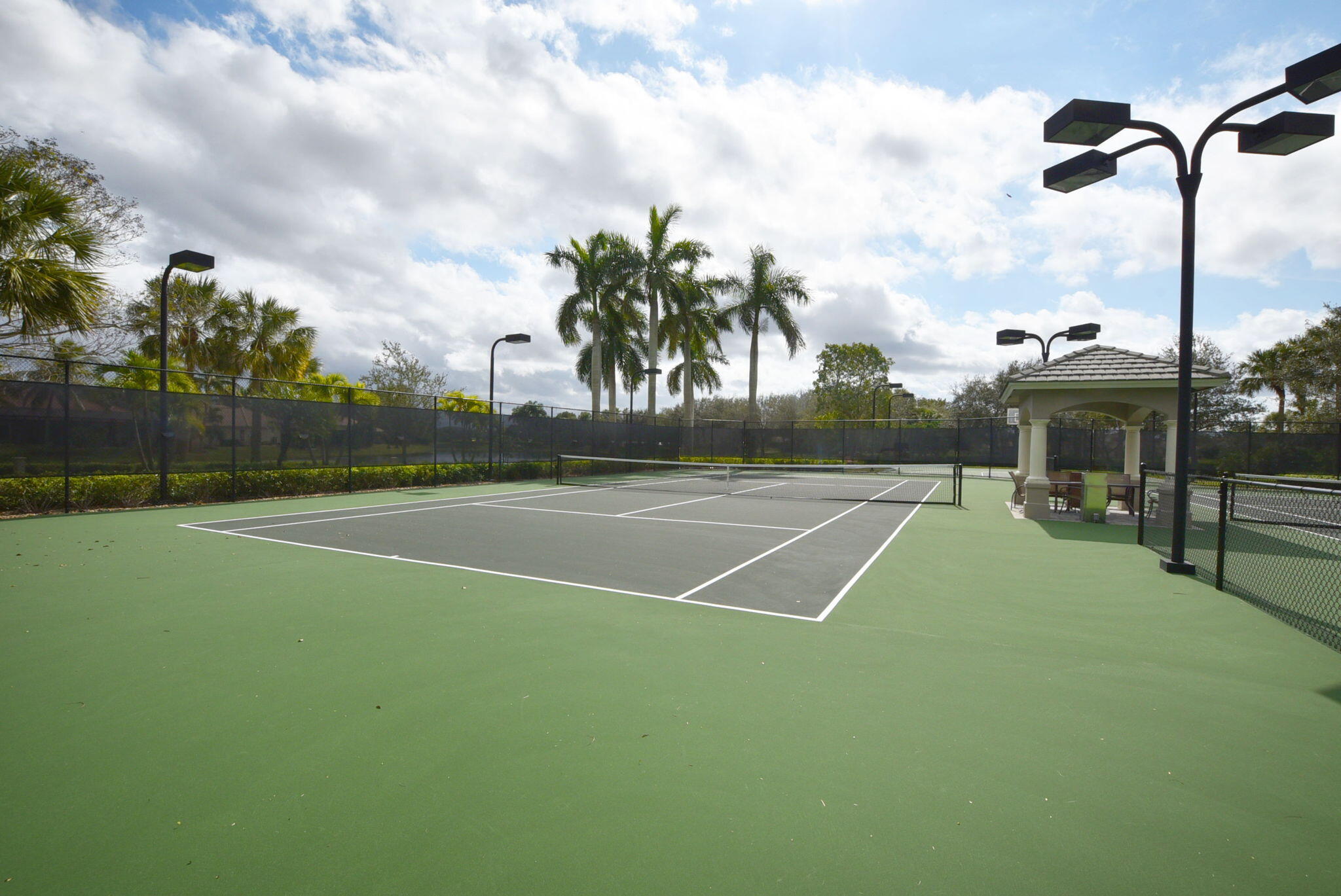 PARKLAND ISLES - Residential