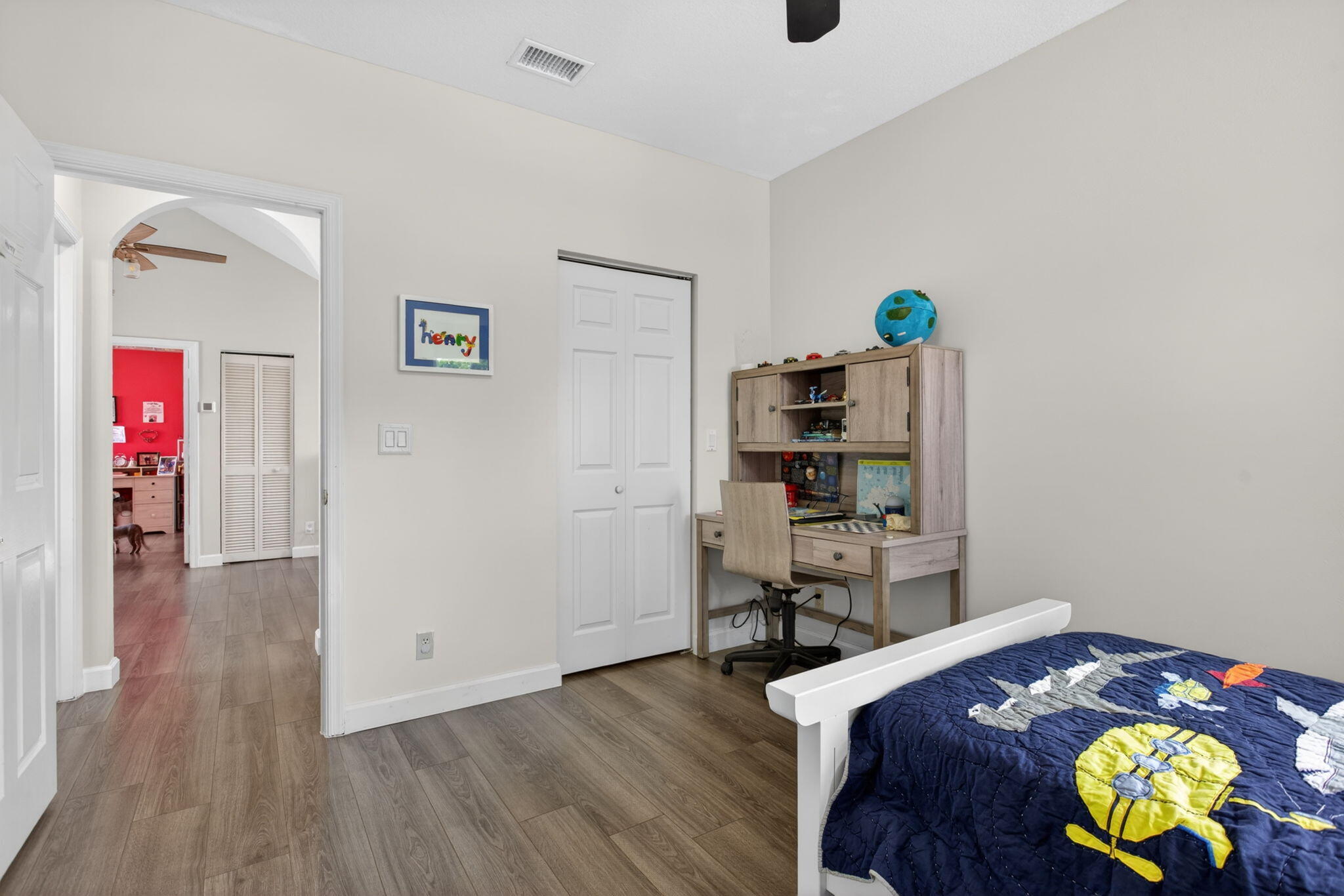 PARKLAND ISLES - Residential