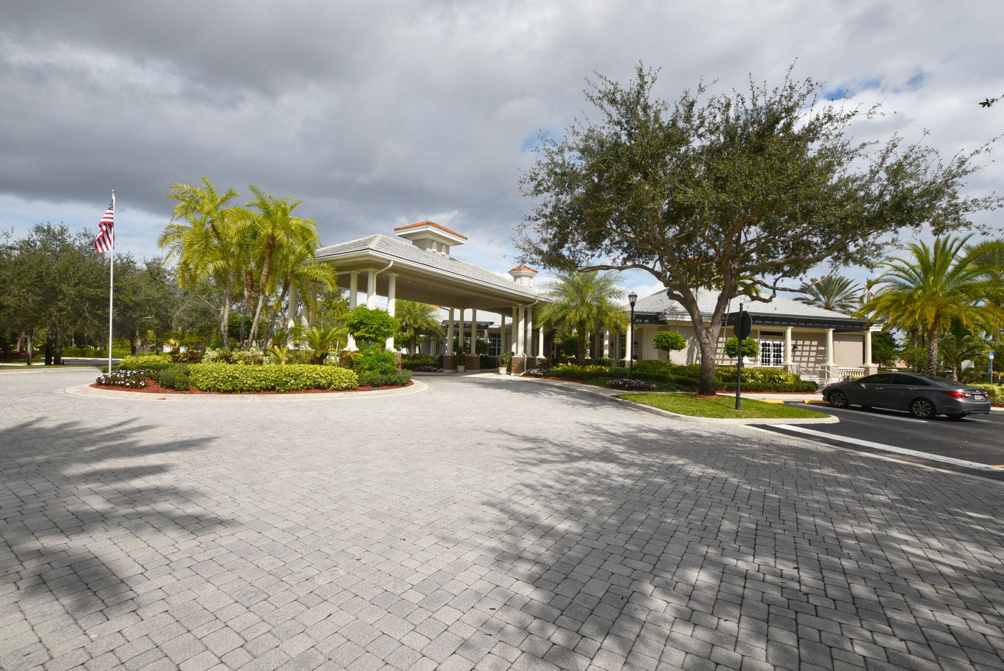 PARKLAND ISLES - Residential