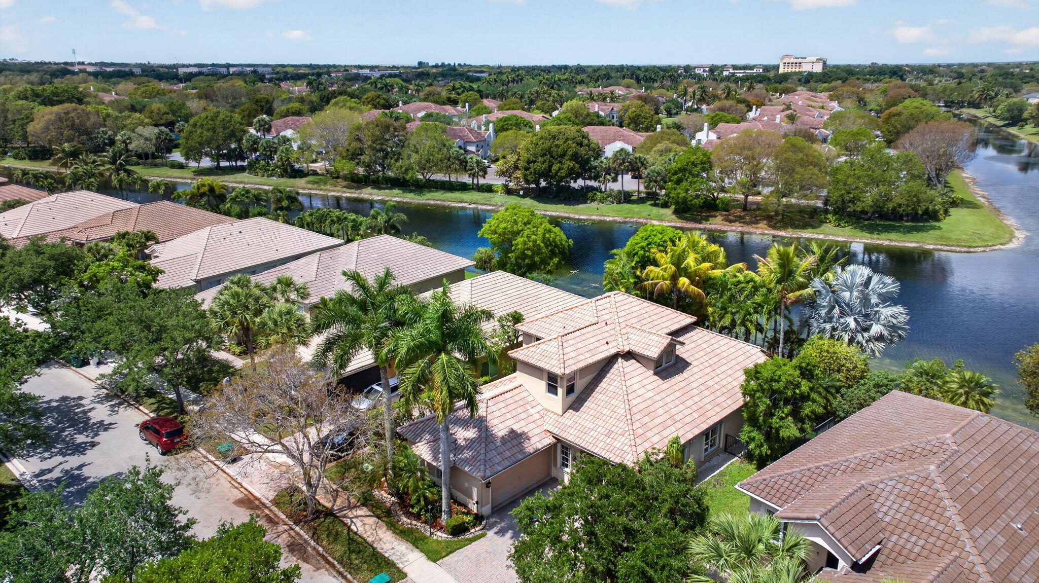 PARKLAND ISLES - Residential