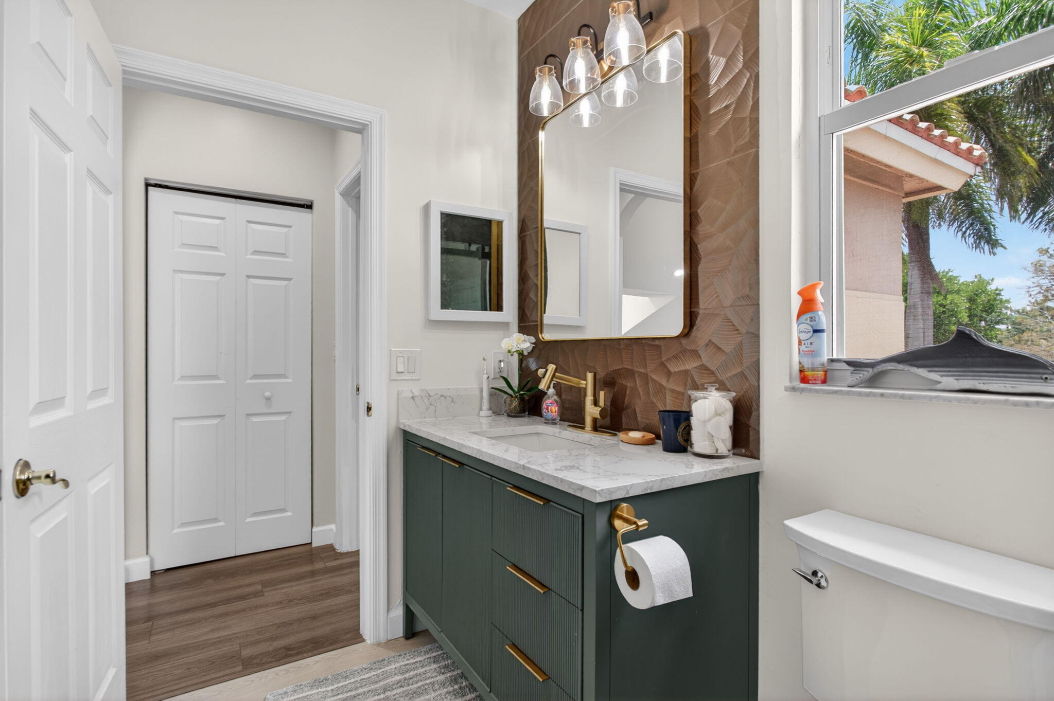 PARKLAND ISLES - Residential