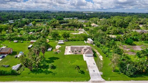 A home in Loxahatchee