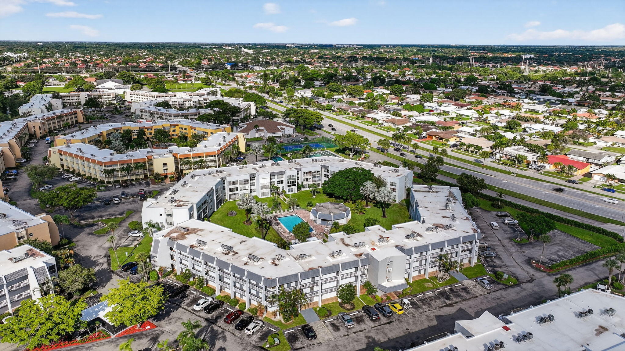 ROYAL PARK GARDENS I-C CONDO - Residential