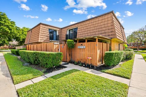 A home in Davie