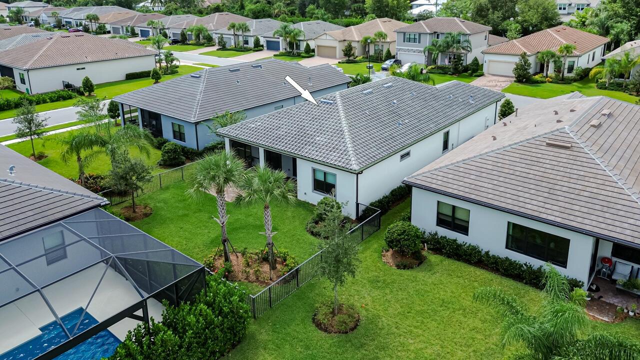 VERANDA GARDENS - Residential Lease