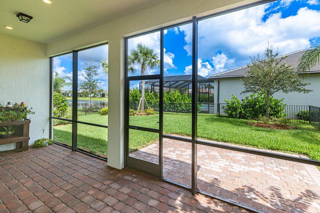 VERANDA GARDENS - Residential Lease