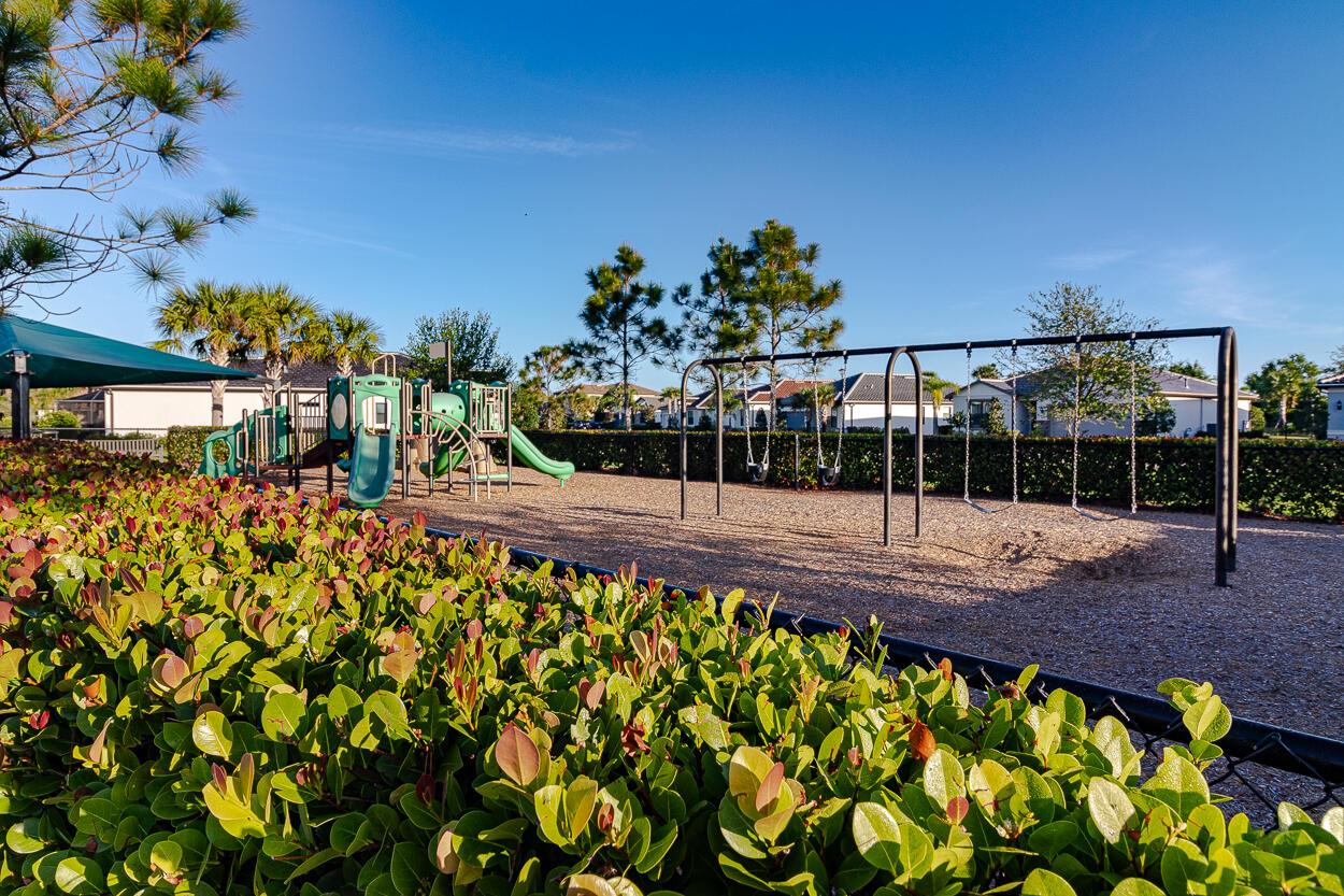 VERANDA GARDENS - Residential Lease