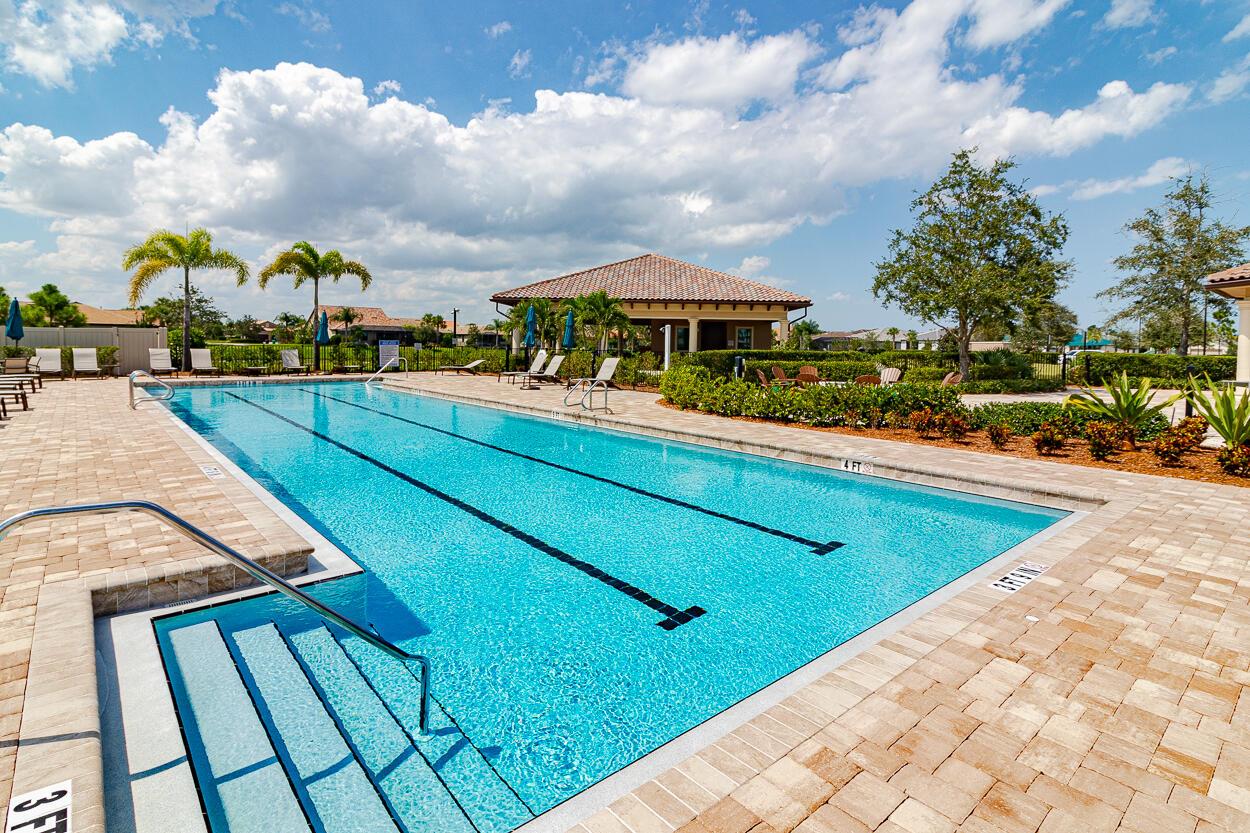 VERANDA GARDENS - Residential Lease