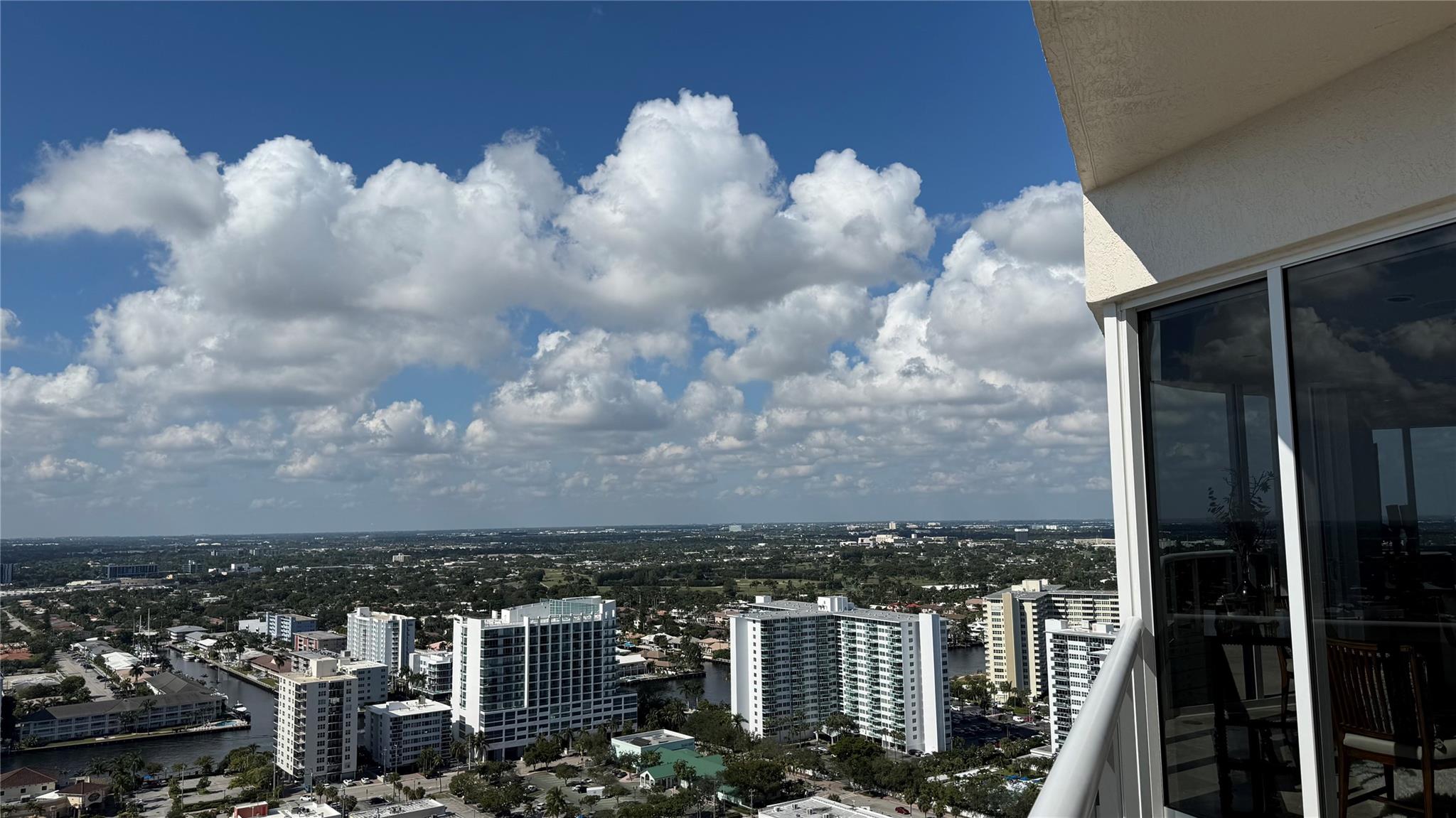 L'Hermitage I Condo - Residential Lease