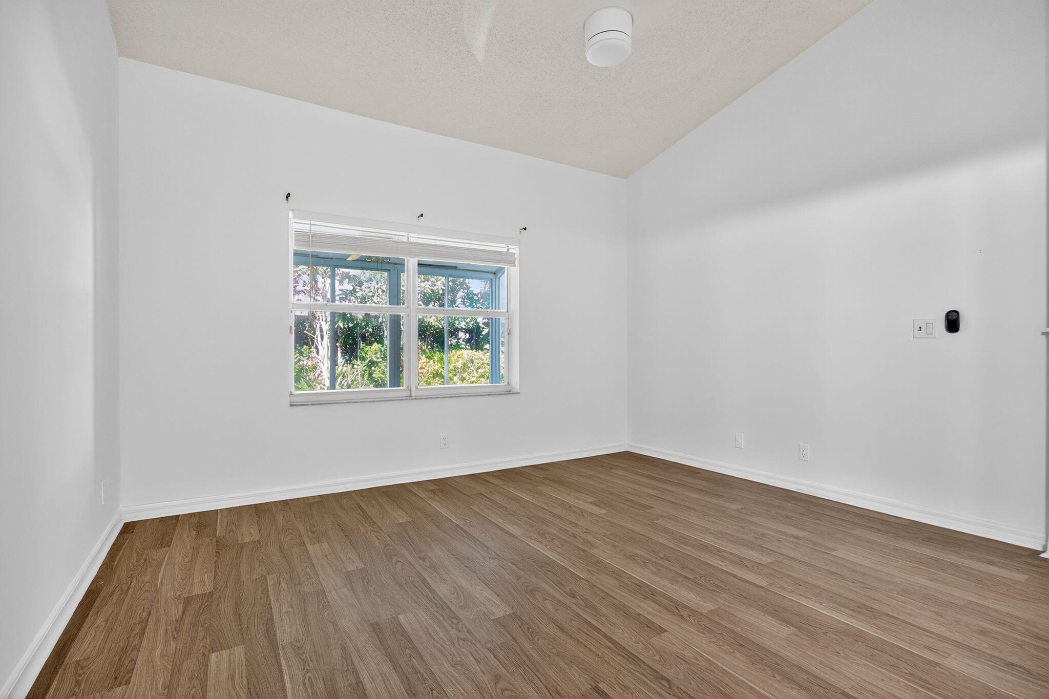 FLORAL LAKES PH 3 AND 4 - Residential