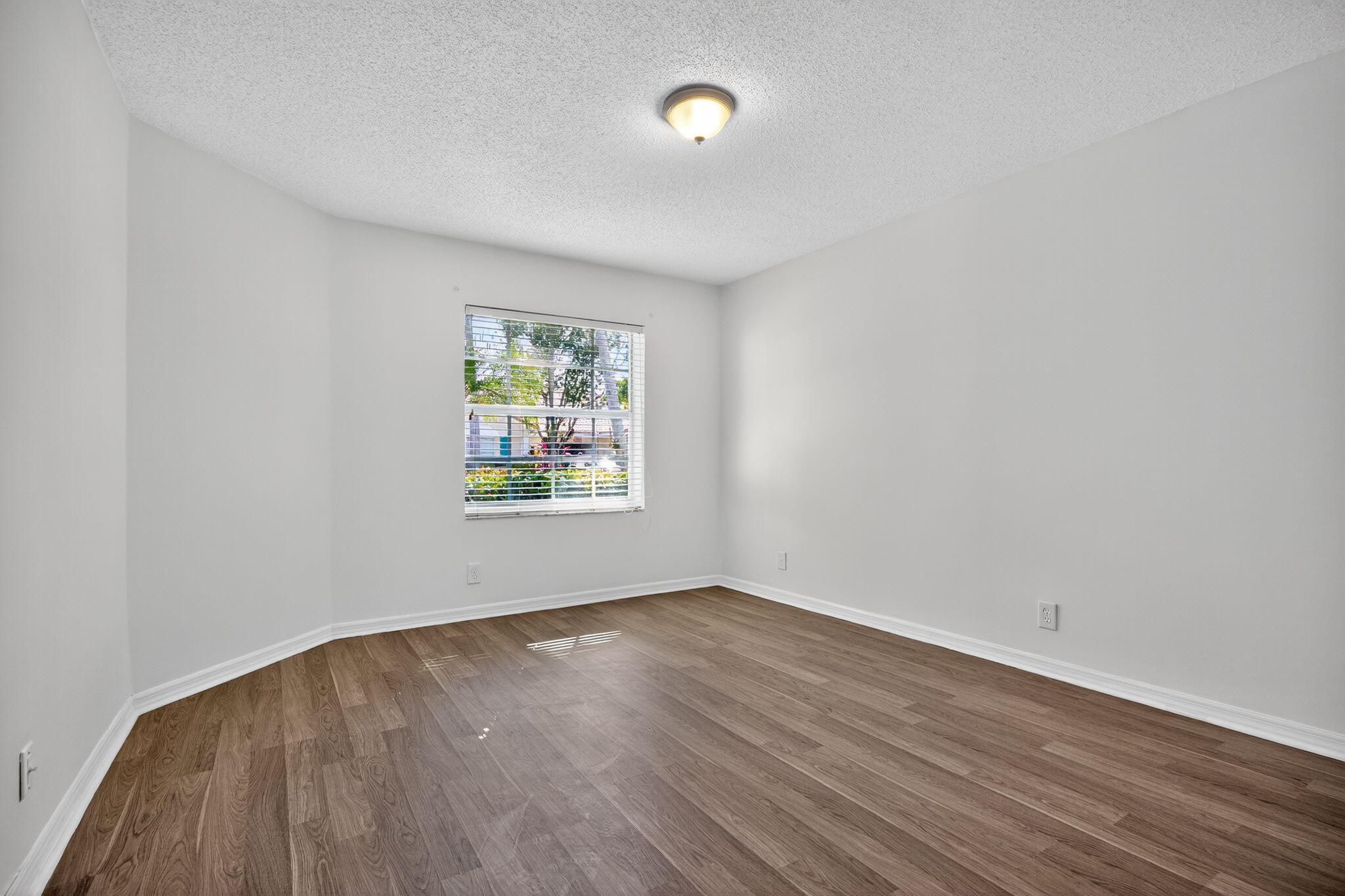 FLORAL LAKES PH 3 AND 4 - Residential