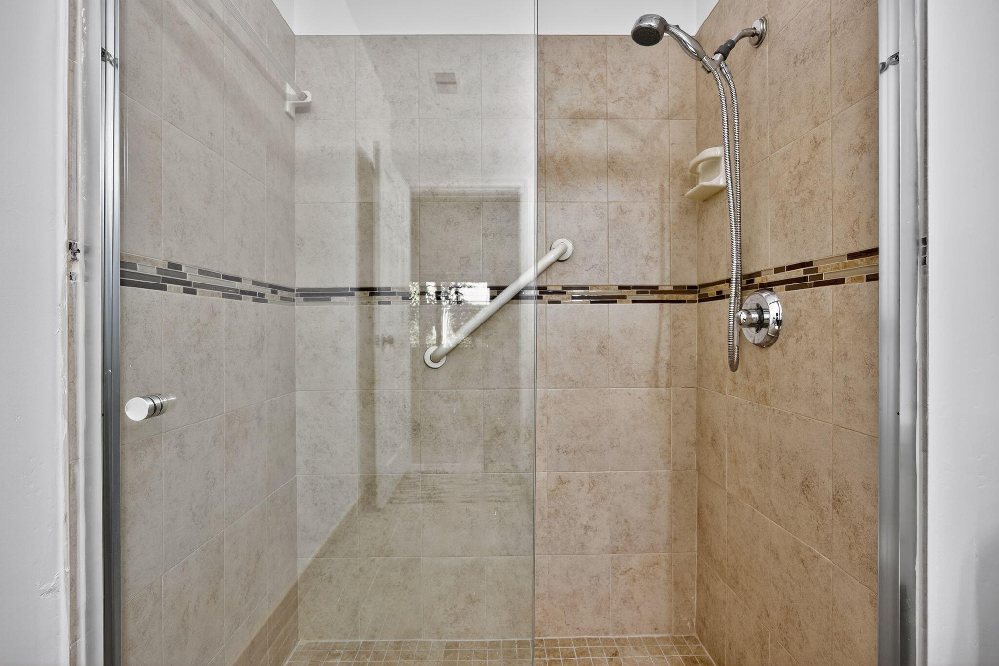 FLORAL LAKES PH 3 AND 4 - Residential