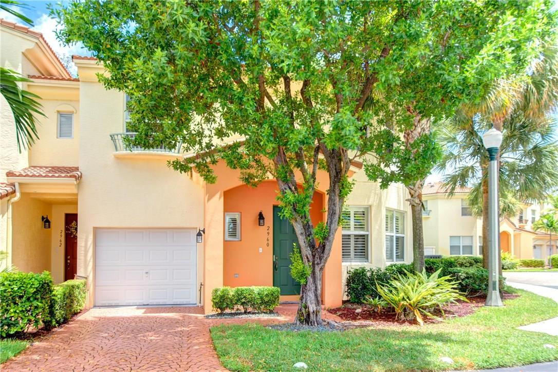 Arbor Green Townhomes - Residential