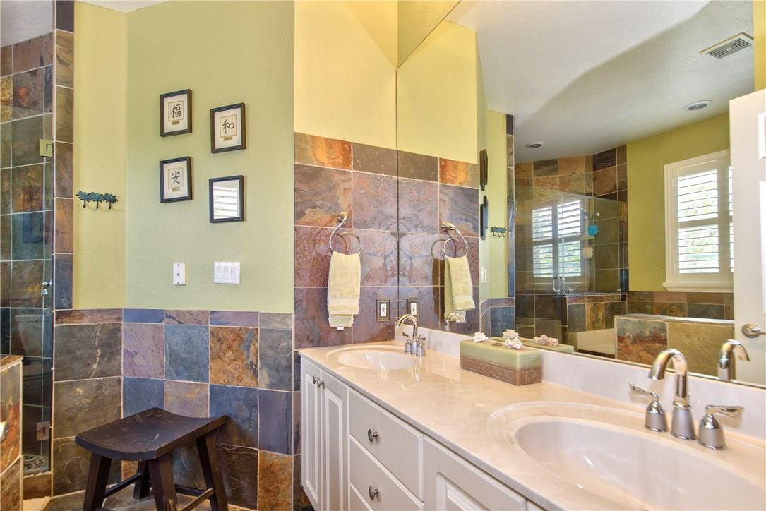 Arbor Green Townhomes - Residential