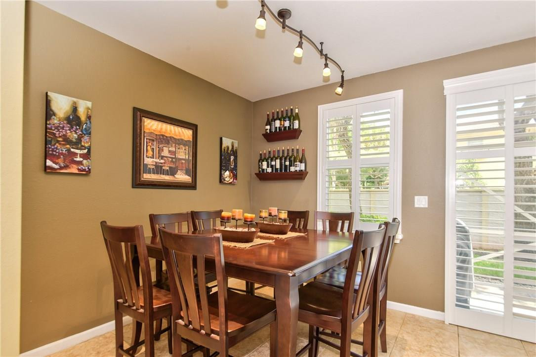 Arbor Green Townhomes - Residential