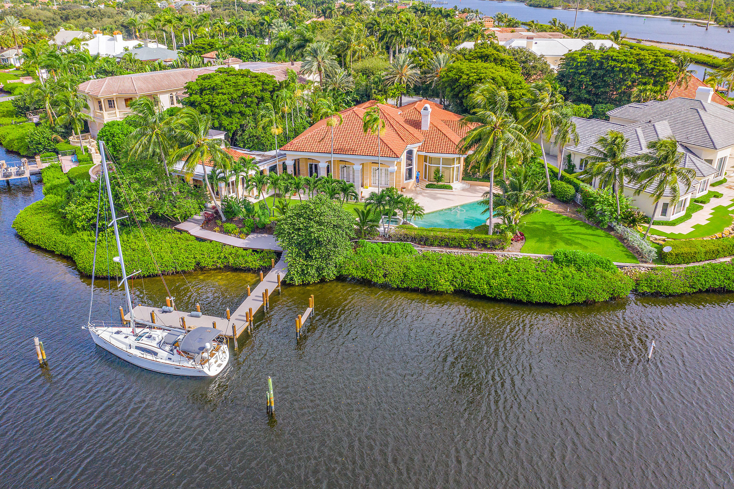 Admirals Cove - Residential