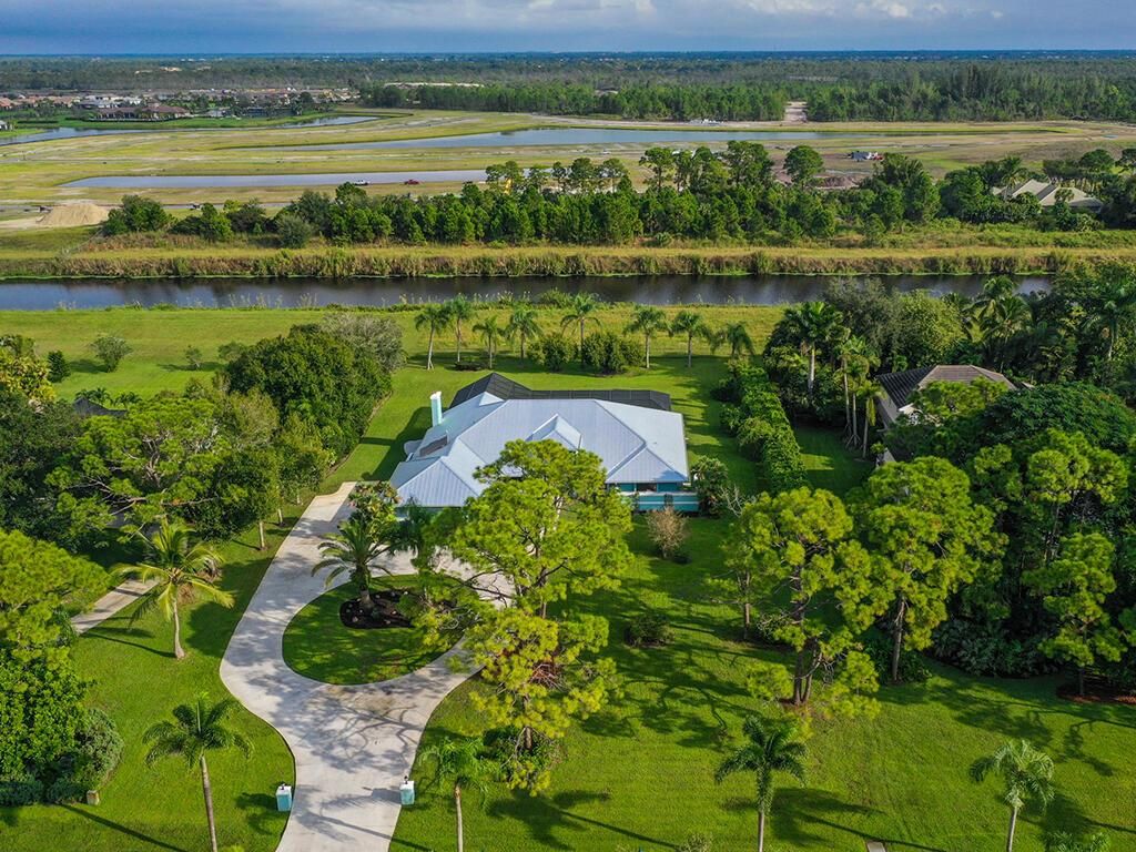 Photo of 4521 SW Bimini Circle N, Palm City, FL 34990 (MLS # R10903219)