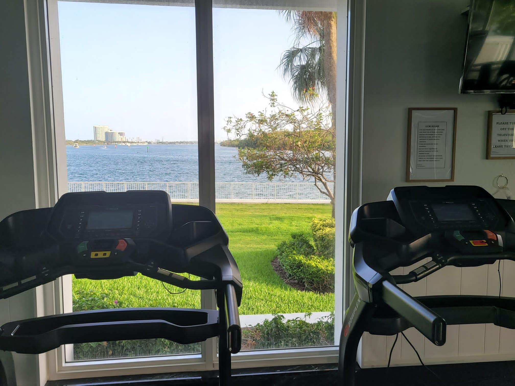 ARLEN HOUSE WEST CONDO - Residential