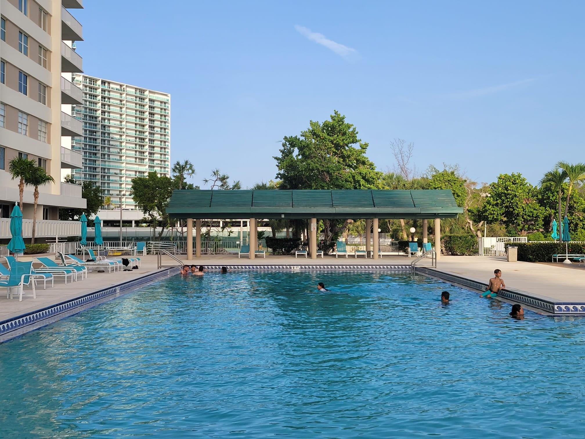 ARLEN HOUSE WEST CONDO - Residential