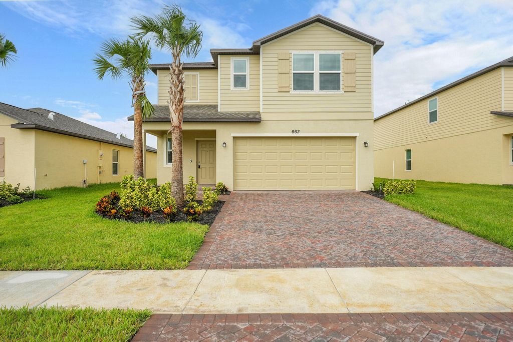 Photo of 662 Carlyle Way, Fort Pierce, FL 34947 (MLS # R11124021)
